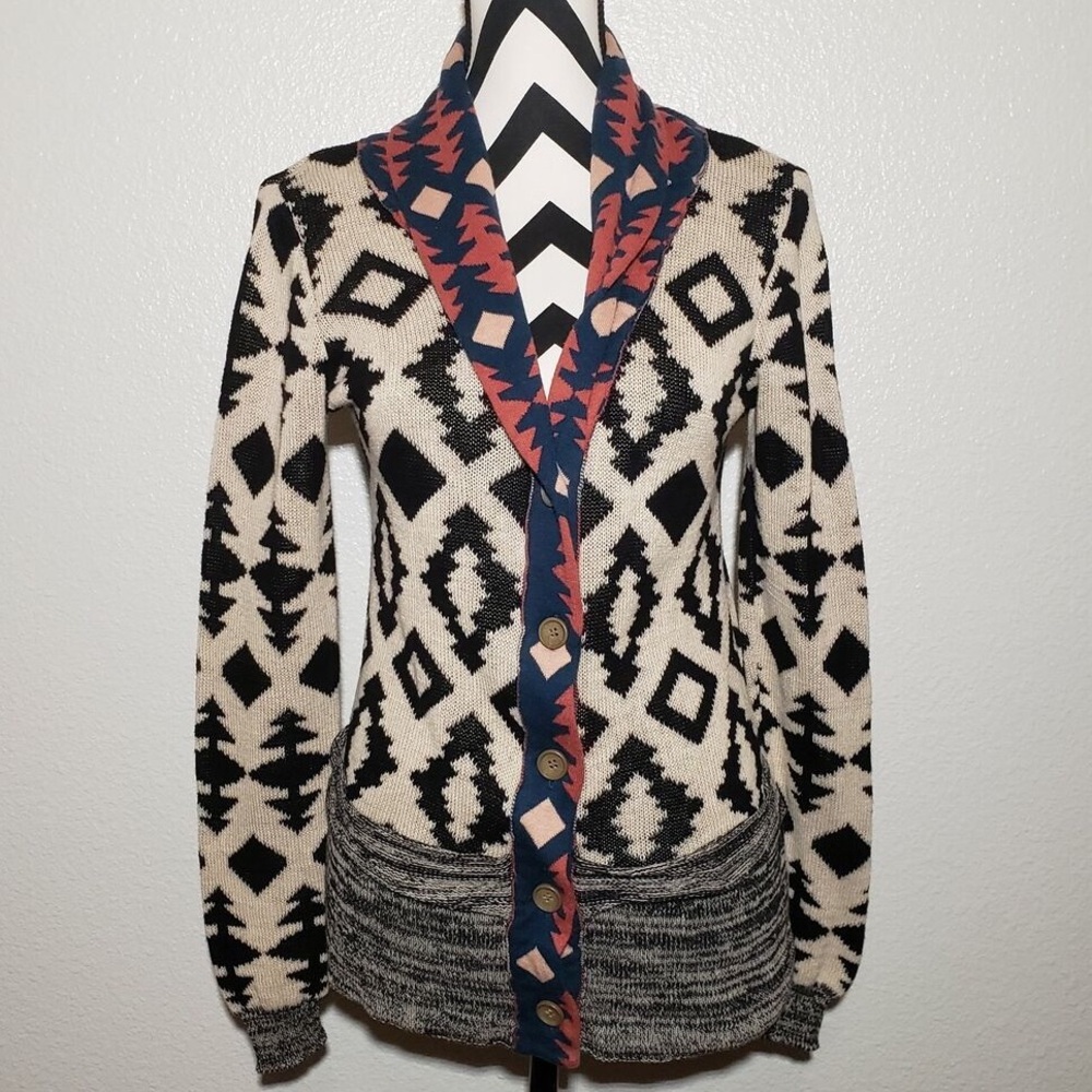 Gimmicks by BKE Aztec Buckle Sweater